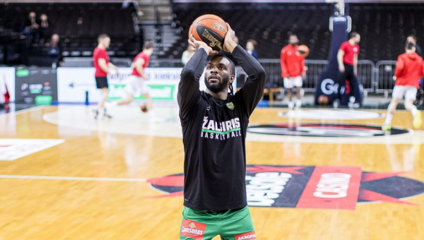 Ekspertas atskleidė, kaip „Žalgiris“ turėtų pasielgti su K. Evansu