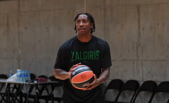 Skelbiama, ar „Žalgiris“ ieškos pamainos traumuotam S. Lee