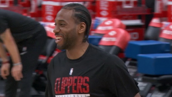Į „Raptors“ grįžęs K. Leonardas pasirašė naują sutartį