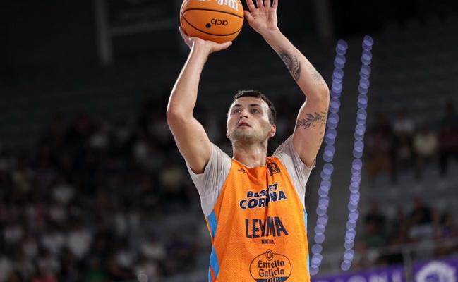 L. Uleckas žaidė kukliai, o „Leyma“ krito prieš „Barcelona“ (VIDEO)