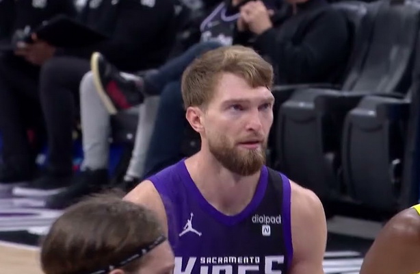 „Kings“ patyrė eilinį pralaimėjimą, o D. Sabonis buvo arti trigubo dublio