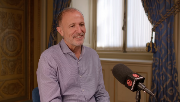 Ch. Bueno: „Jeigu NBA nori bendradarbiauti su mumis, klubai turi tapti šio modelio dalimi“