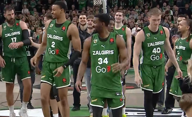 „Žalgirio“ fanai: „Evansas grįžo ir prasidėjo gražus žaidimas“